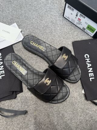 LV Footprint Soccer Sneaker, White