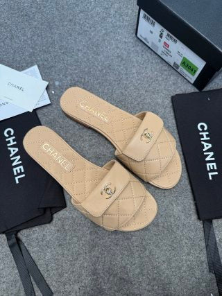 LV Footprint Soccer Sneaker, White