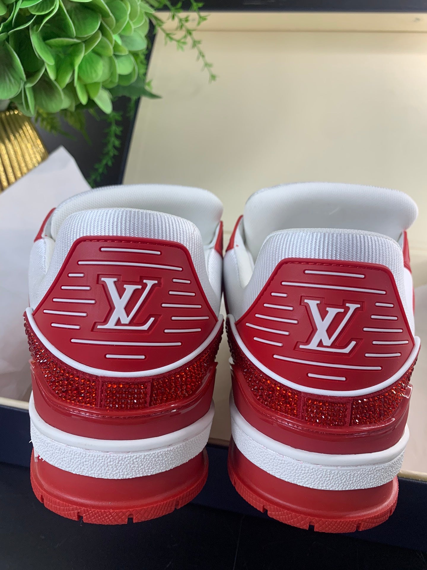 LV Trainer Series 53