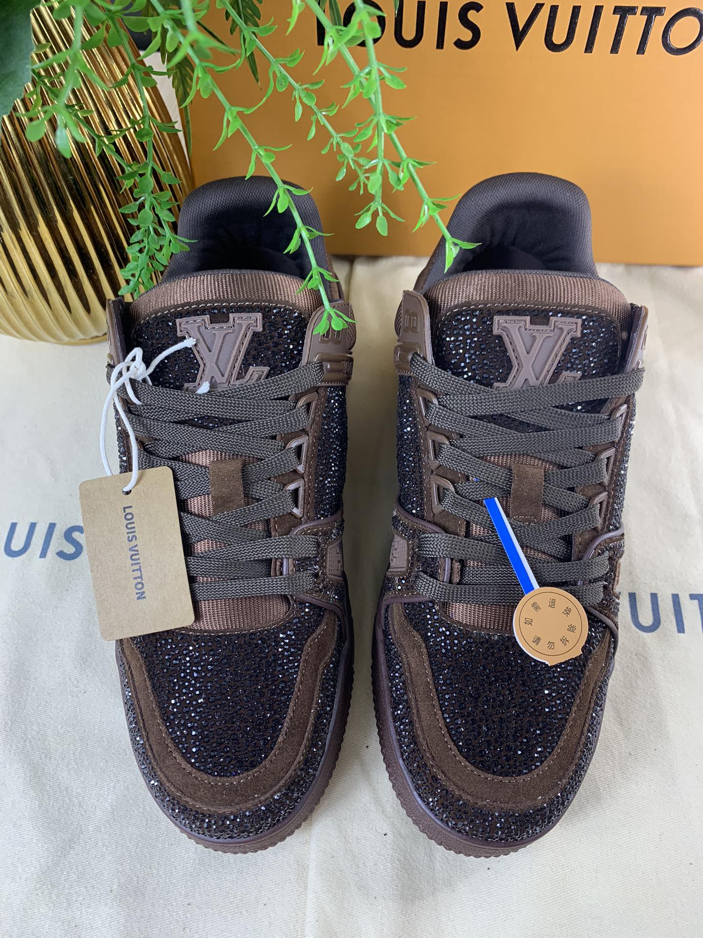 LV Trainer Series 56