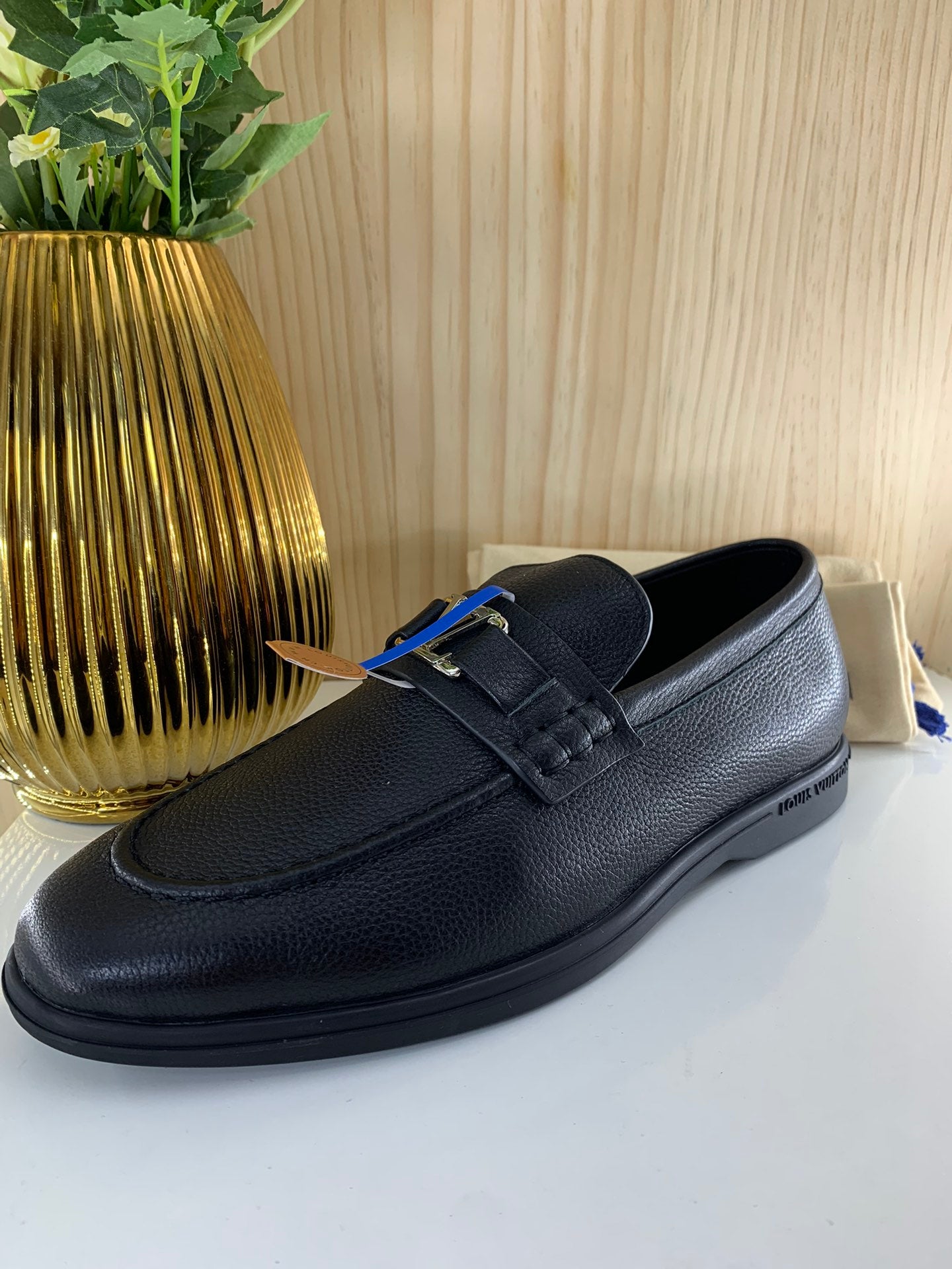 LV Loafer, Black