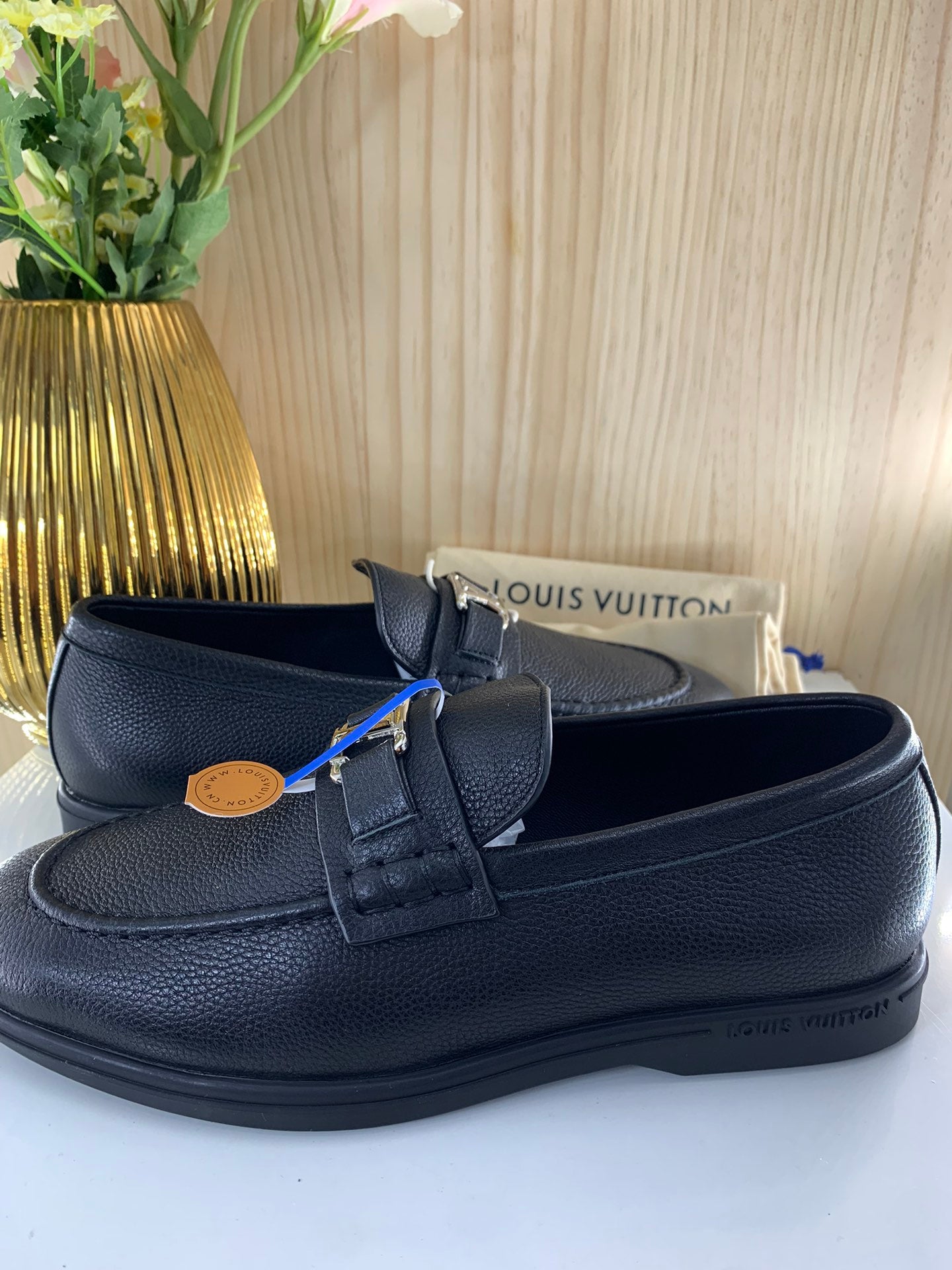 LV Loafer, Black