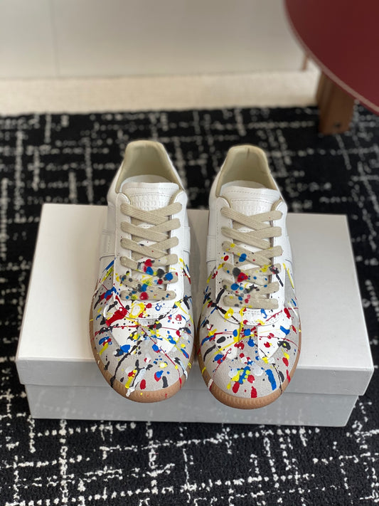 Maison Margiela
Replica Paint low-top Sneakers, White/multicolour