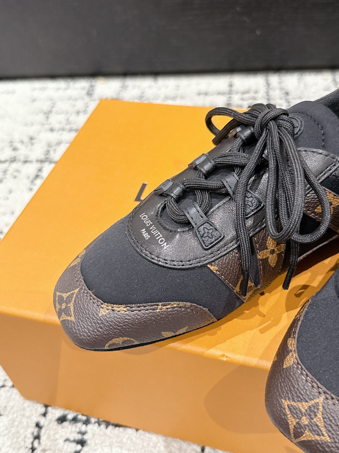 LV SNEAKRINA, Black and Logo Print