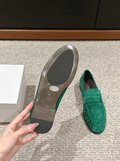 The Row Soft Moccasin in Suede, Green
