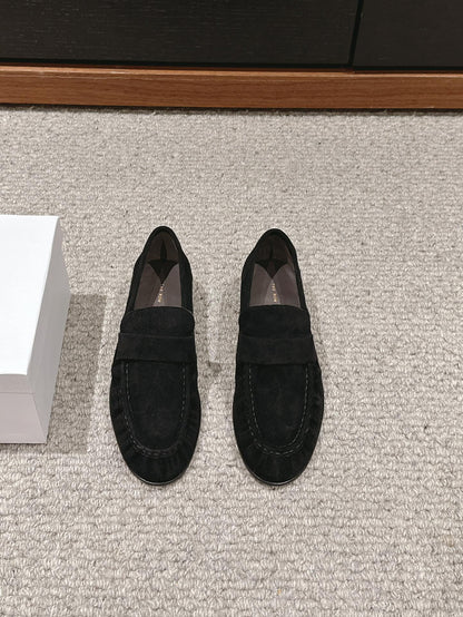 The Row Soft Moccasin in Suede, Black