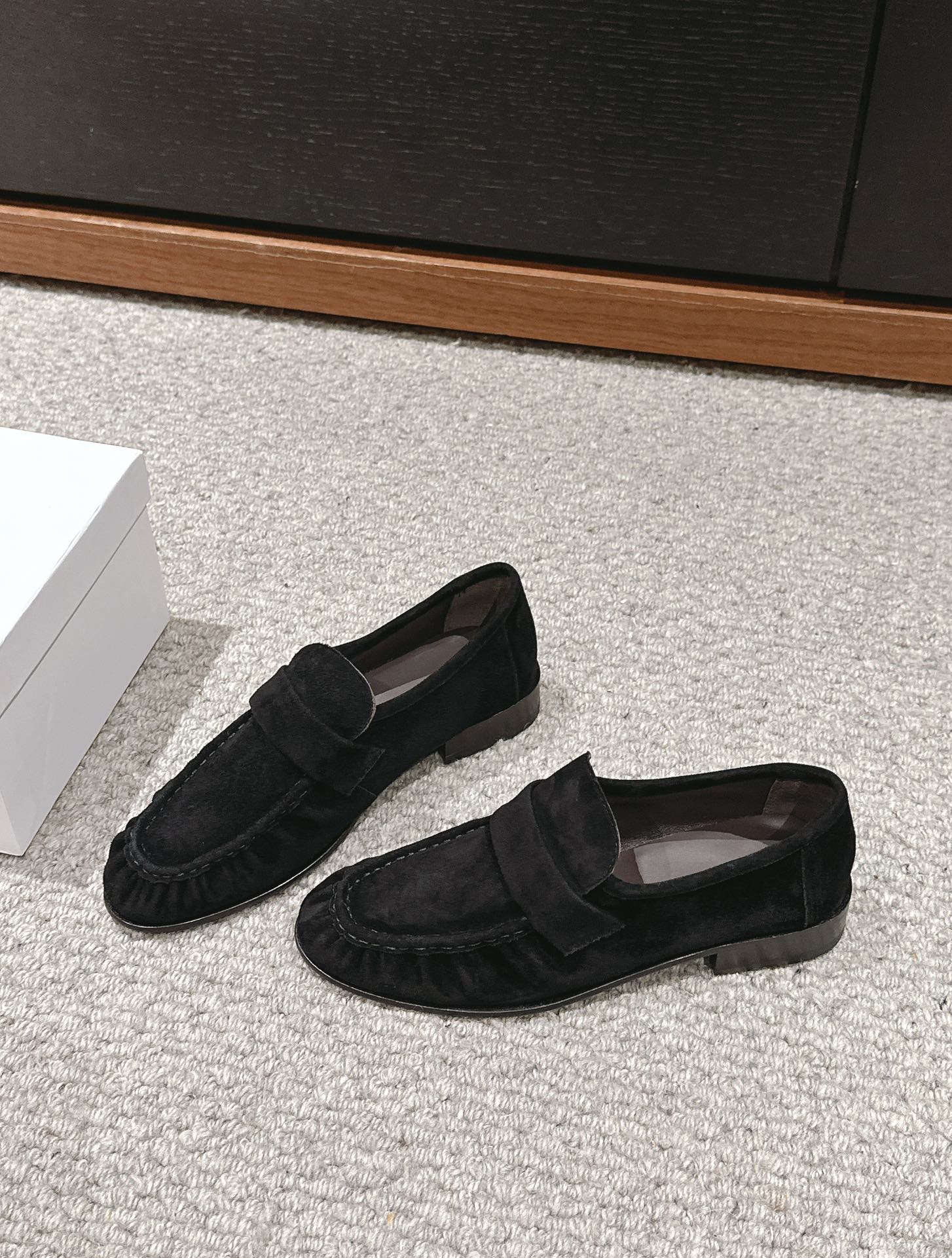 The Row Soft Moccasin in Suede, Black