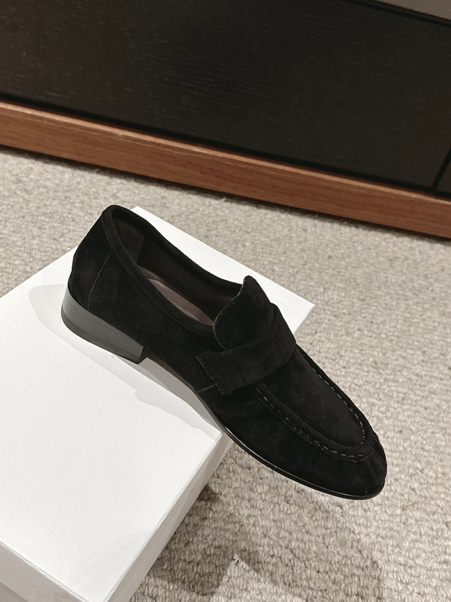 The Row Soft Moccasin in Suede, Black