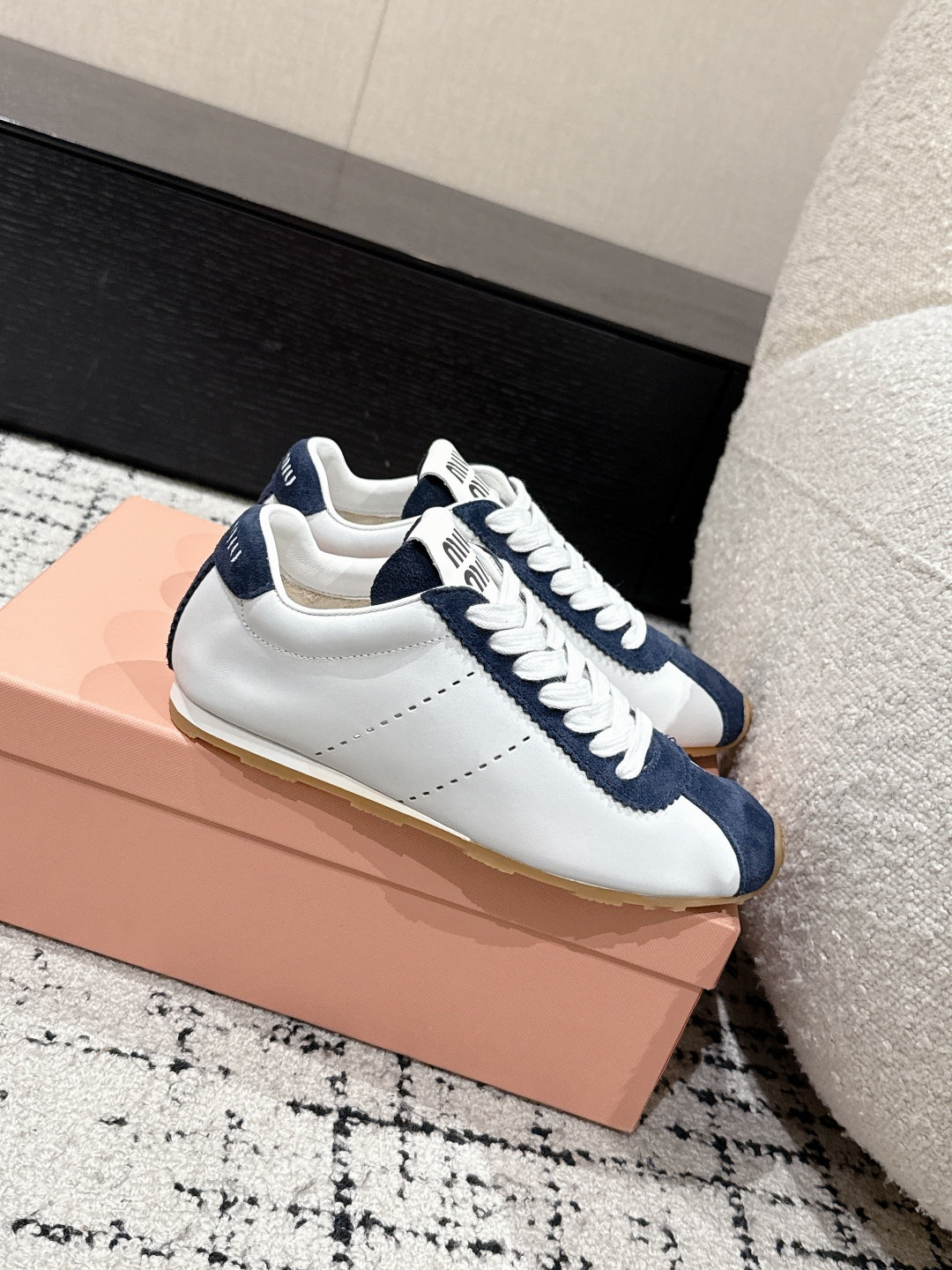 Miu Miu Plume Suede-trimmed leather Sneakers, Bianco + Bleu