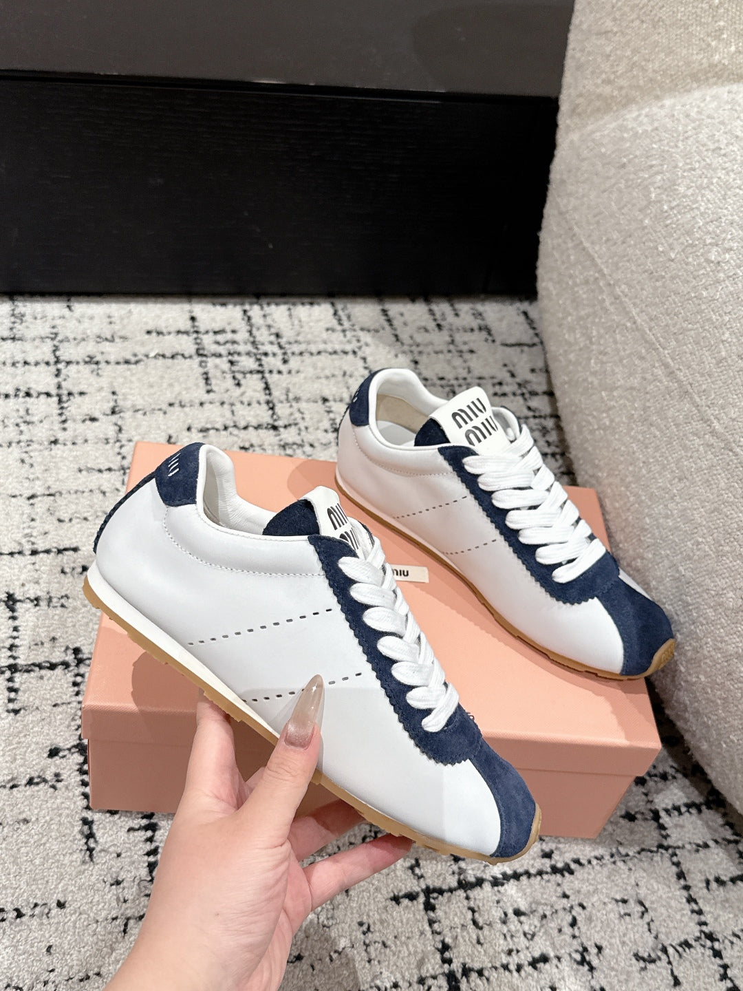 Miu Miu Plume Suede-trimmed leather Sneakers, Bianco + Bleu