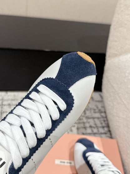 Miu Miu Plume Suede-trimmed leather Sneakers, Bianco + Bleu