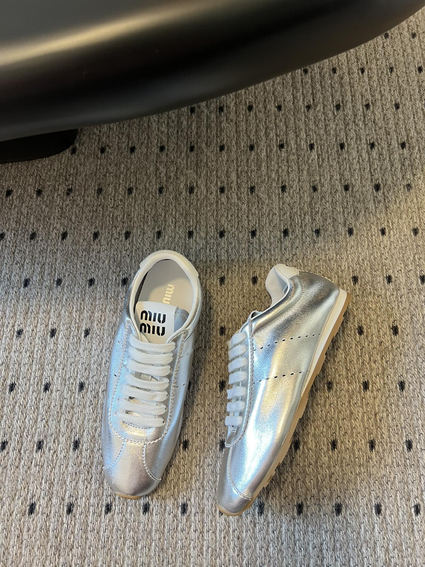 Miu Miu Plume leather Sneakers, Silver