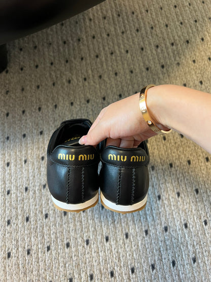 Miu Miu Plume leather Sneakers, Black