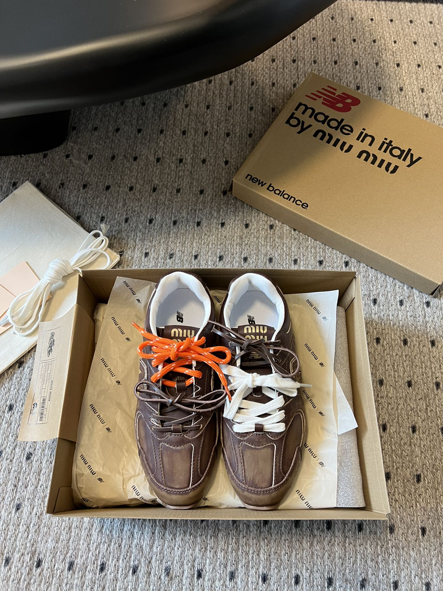New Balance X Miu Miu 530 SL leather Sneakers, Cinnamon