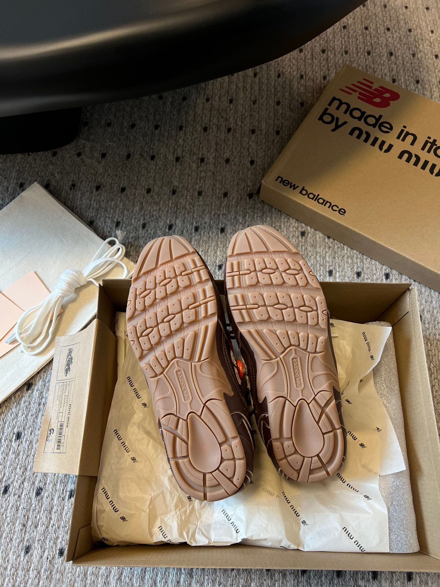 New Balance X Miu Miu 530 SL leather Sneakers, Cinnamon
