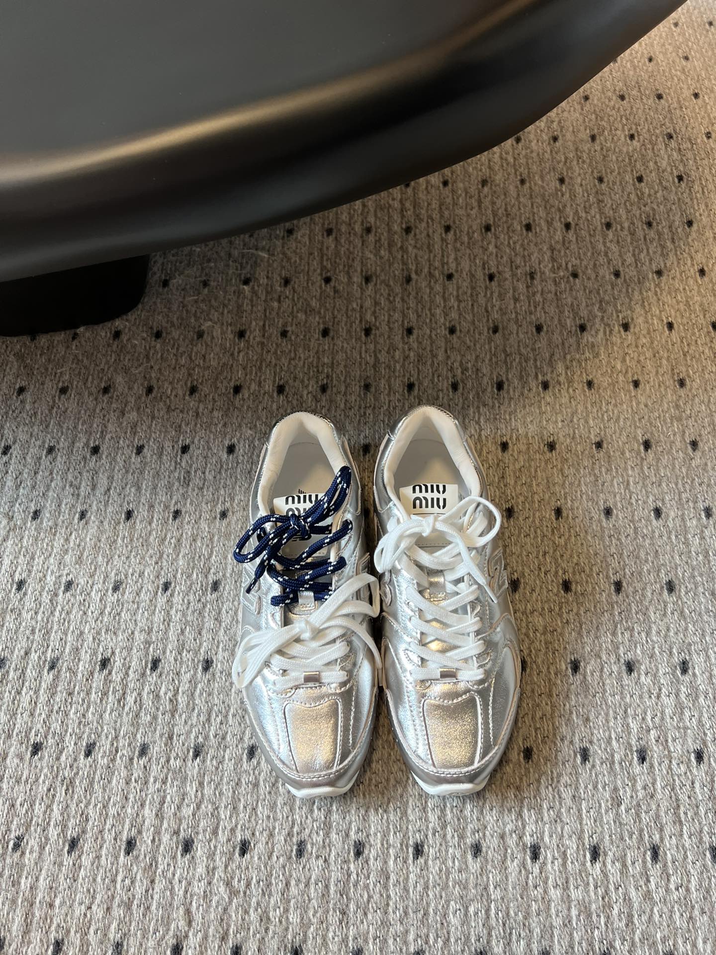 New Balance X Miu Miu 530 SL leather Sneakers, Silver