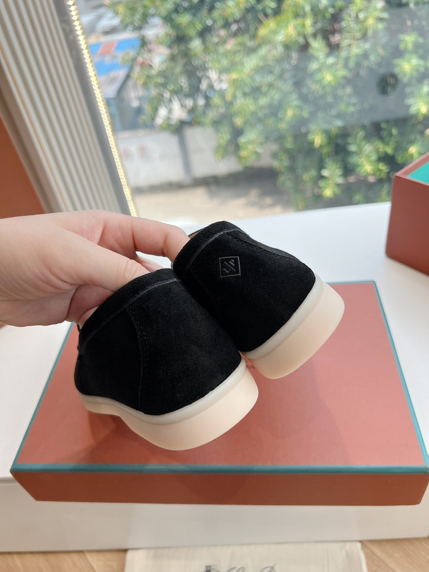 Loro Piana Summer Walk Loafer Suede, Black