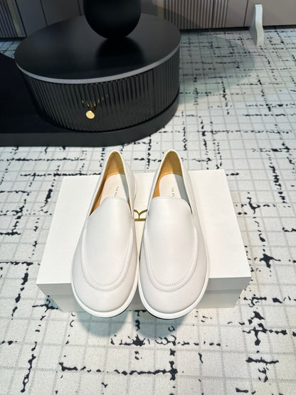 The Row Canal Loafer in Leather, Off-White