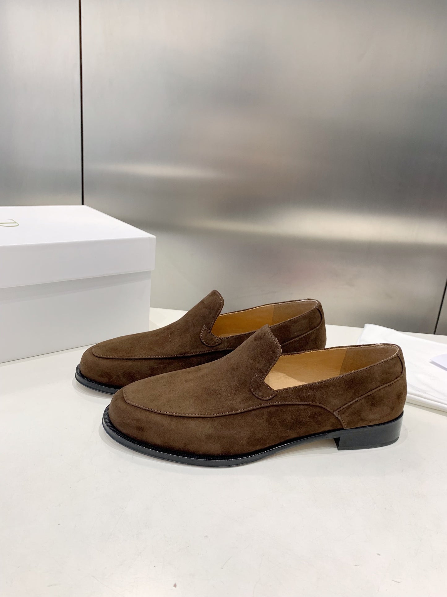 The Row Suede moccasin, Brown