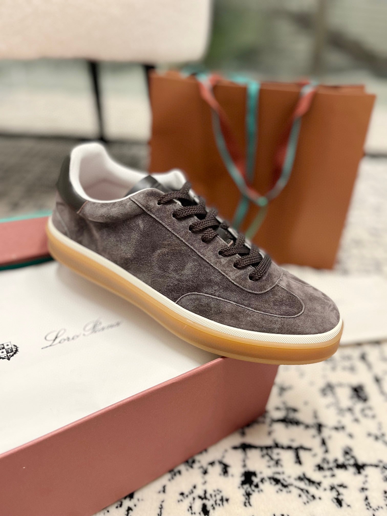 Loro Piana
Tennis Walk trainers, Suede