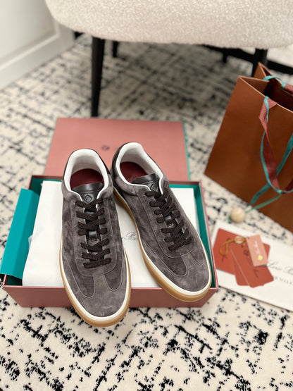 Loro Piana
Tennis Walk trainers, Suede
