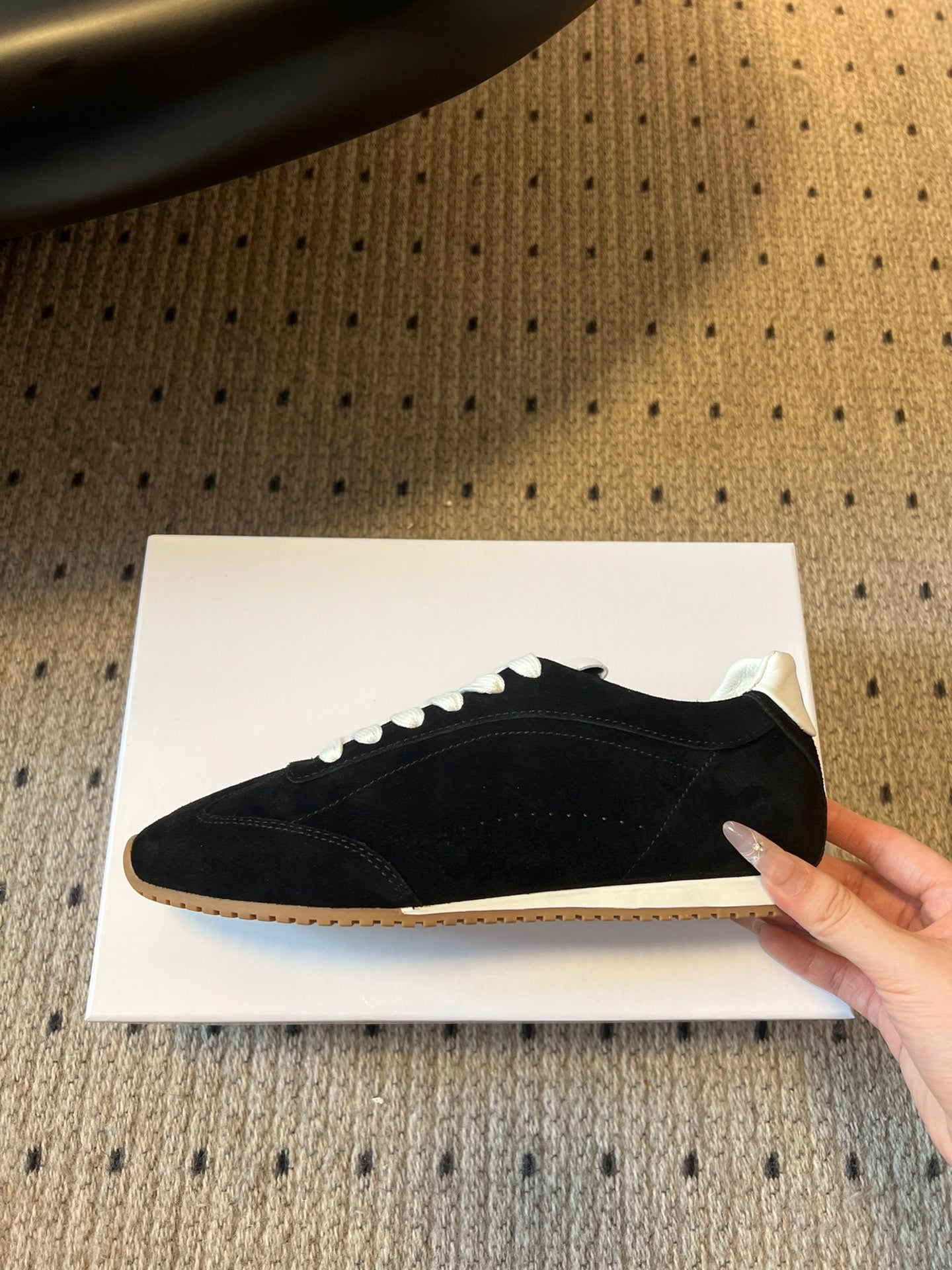 ALO Sunset Sneaker, Black