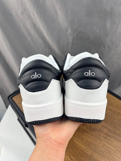 ALO Recovery Mode Sneaker, Black/White