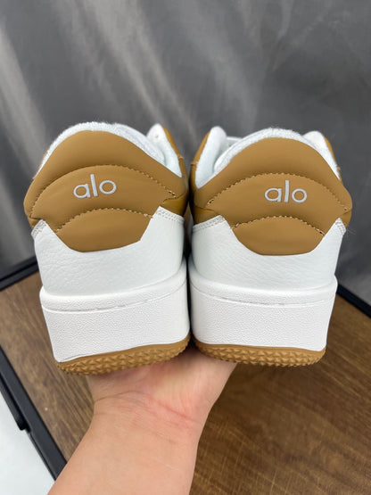 ALO Recovery Mode Sneaker, Gravel/White