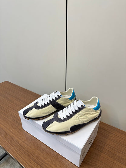 Maison Margiela Sprinters Sneakers, Beige
