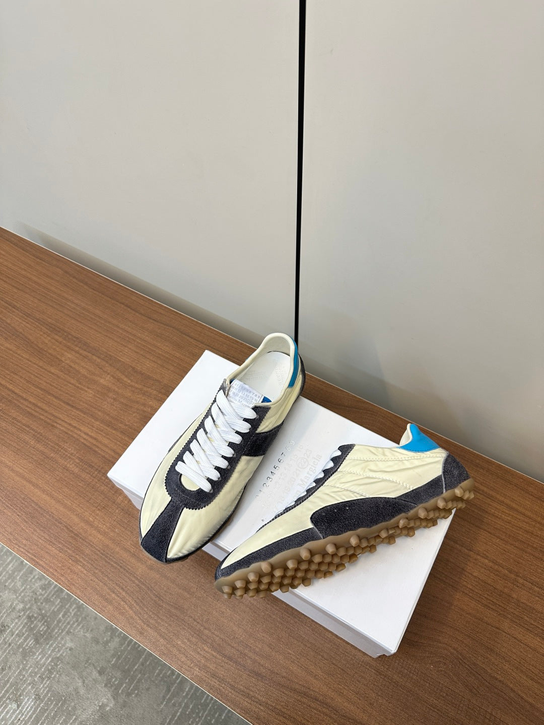 Maison Margiela Sprinters Sneakers, Beige