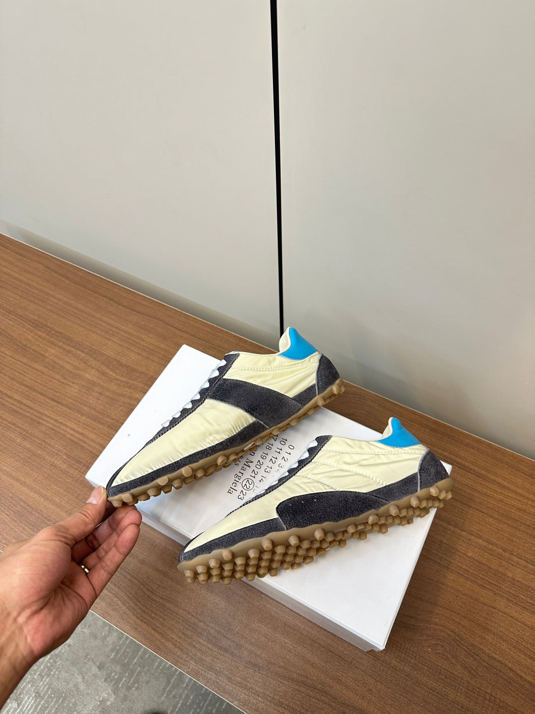 Maison Margiela Sprinters Sneakers, Beige