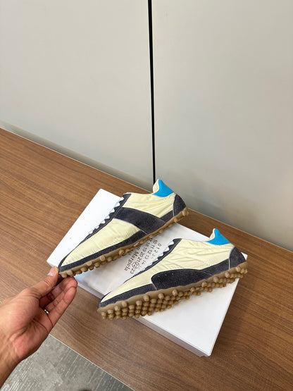 Maison Margiela Sprinters Sneakers, Beige