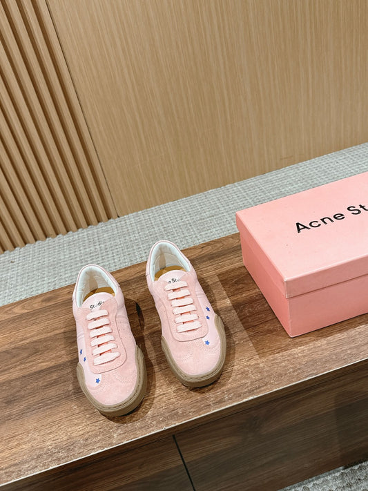 Acne Studios
panelled-design leather Sneakers, Pink