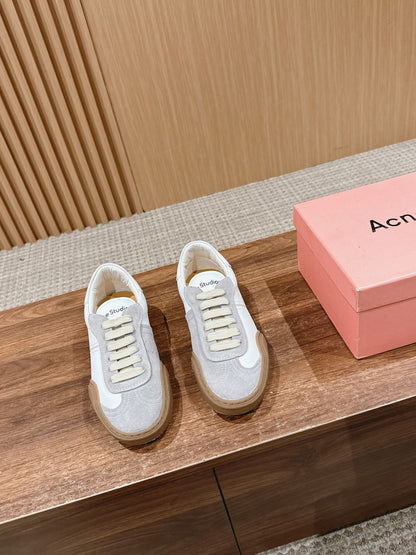 Acne Studios
panelled-design leather Sneakers, White