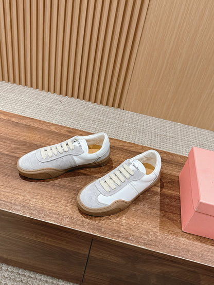 Acne Studios
panelled-design leather Sneakers, White